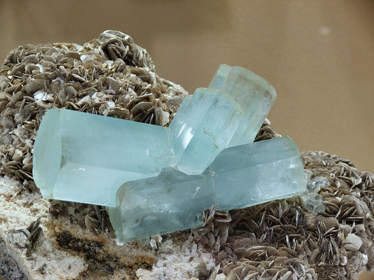Aquamarine Meaning Guide