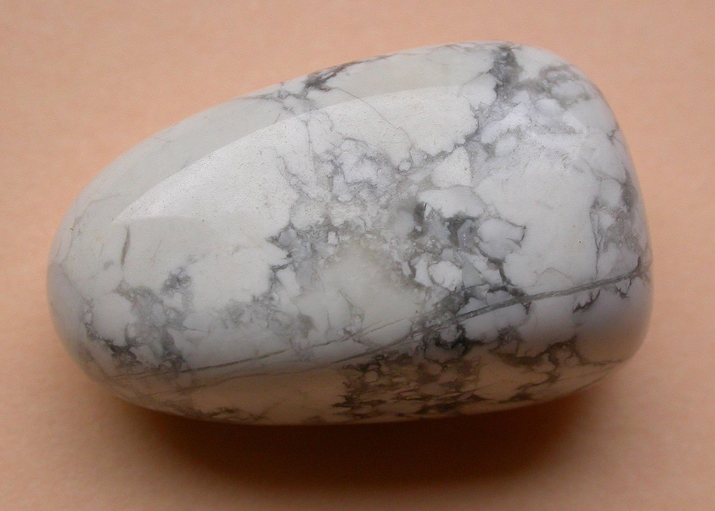 Howlite Meaning Guide